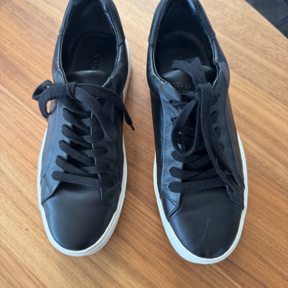 Woman's -Vince - Black Leather Benfield Leather Platform Sneaker (size - 6) - Picture 10 of 16